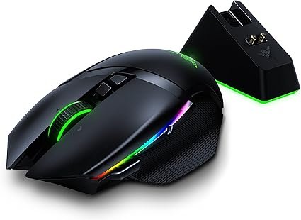 RAZER HYPERSPEED WIRELESS 11 PROGRAMMABLE BUTTONS 14 CUSTOMIZABLE RAZER CHROMA™ LIGHTING ZONES CUSTOMIZABLE SCROLL WHEEL RESISTANCE UP TO 100 HOURS OF BATTERY LIFE Komplekte: Pelė, USB flash belaidžiui pelės pajungimui, laidas, pakrovimo stotelė.