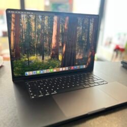macbook pro 16