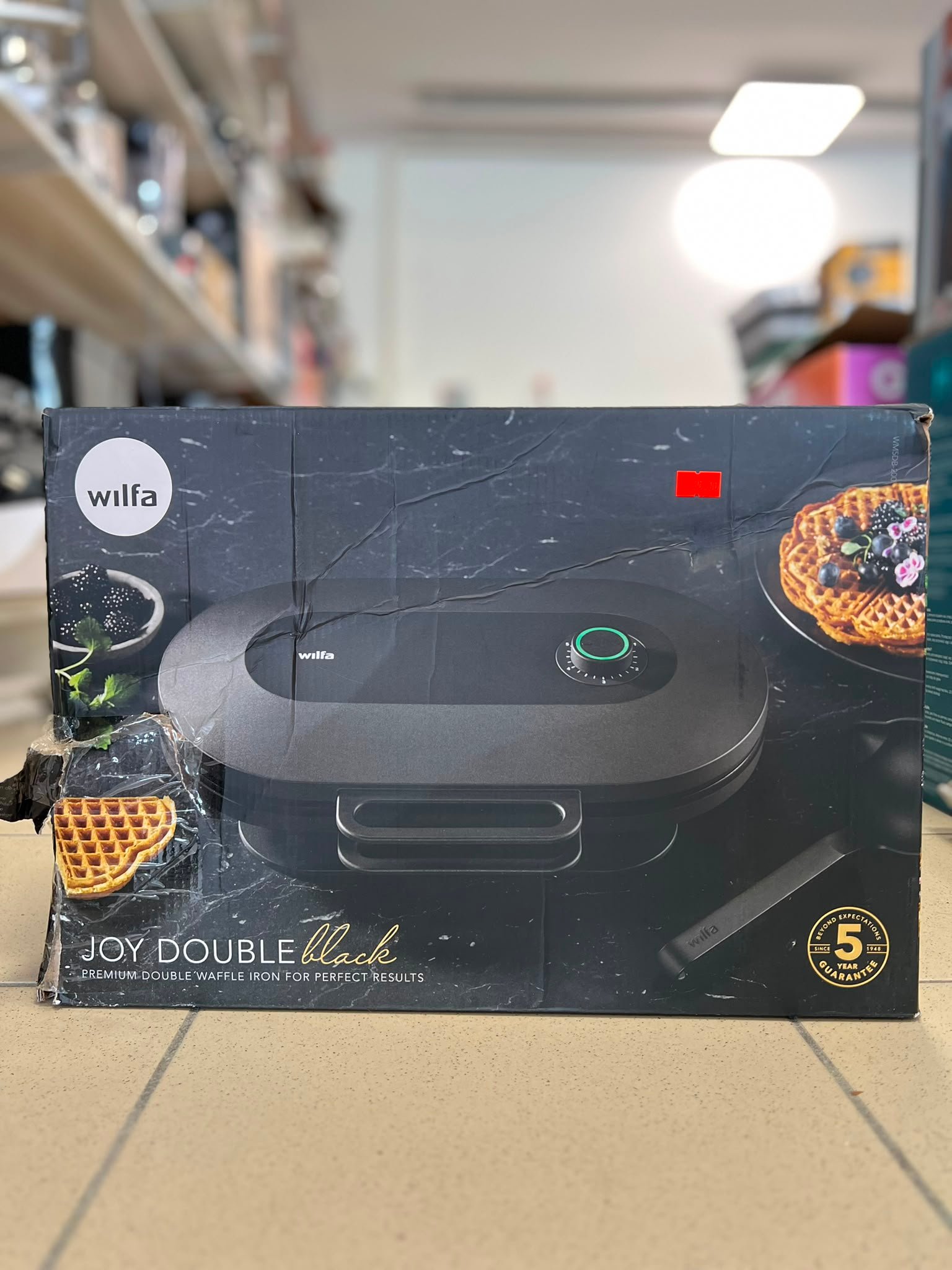 WhatsApp Image 2026-07-20 at 145824 - Radau Viska Box for Wilfa Joy Double Black premium double waffle iron, featuring a waffle image on the side.